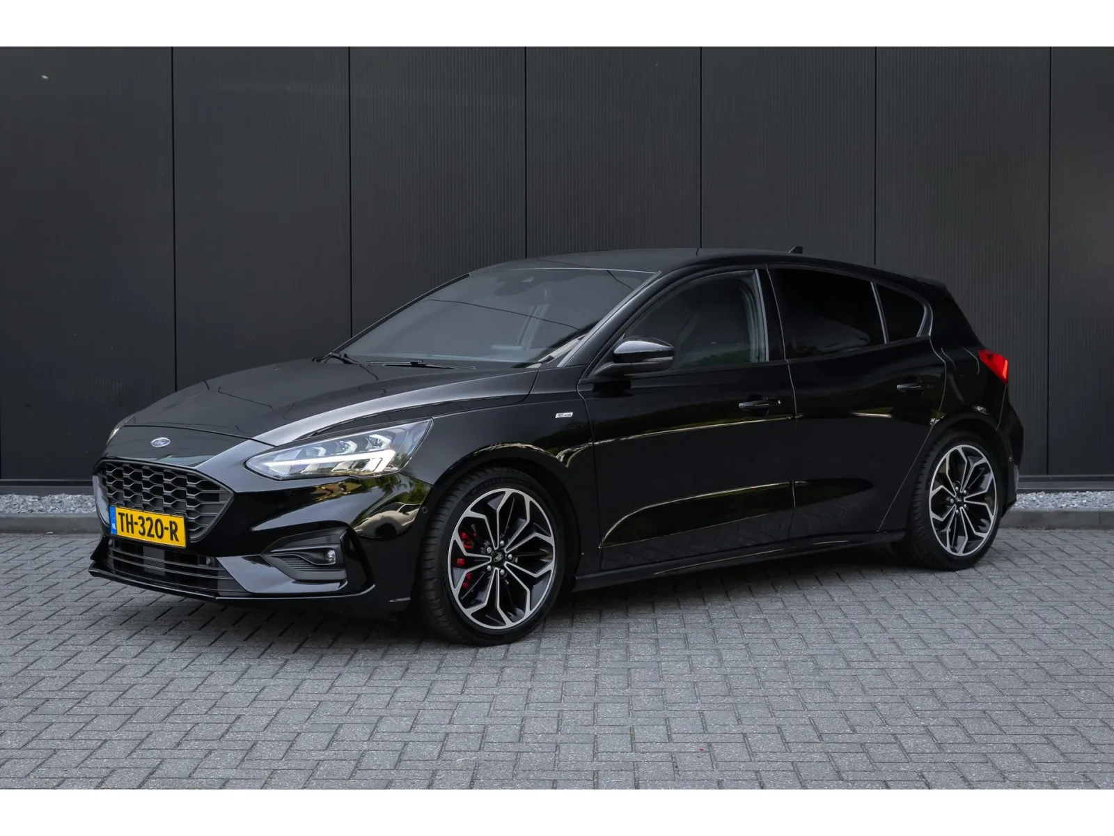 Ford Focus (2018) — foto 1