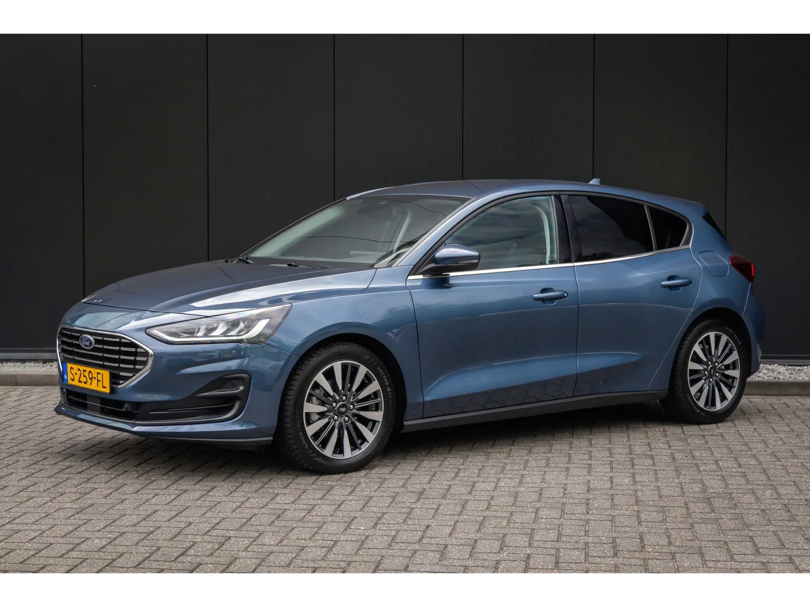 Ford Focus (2023) — foto 1