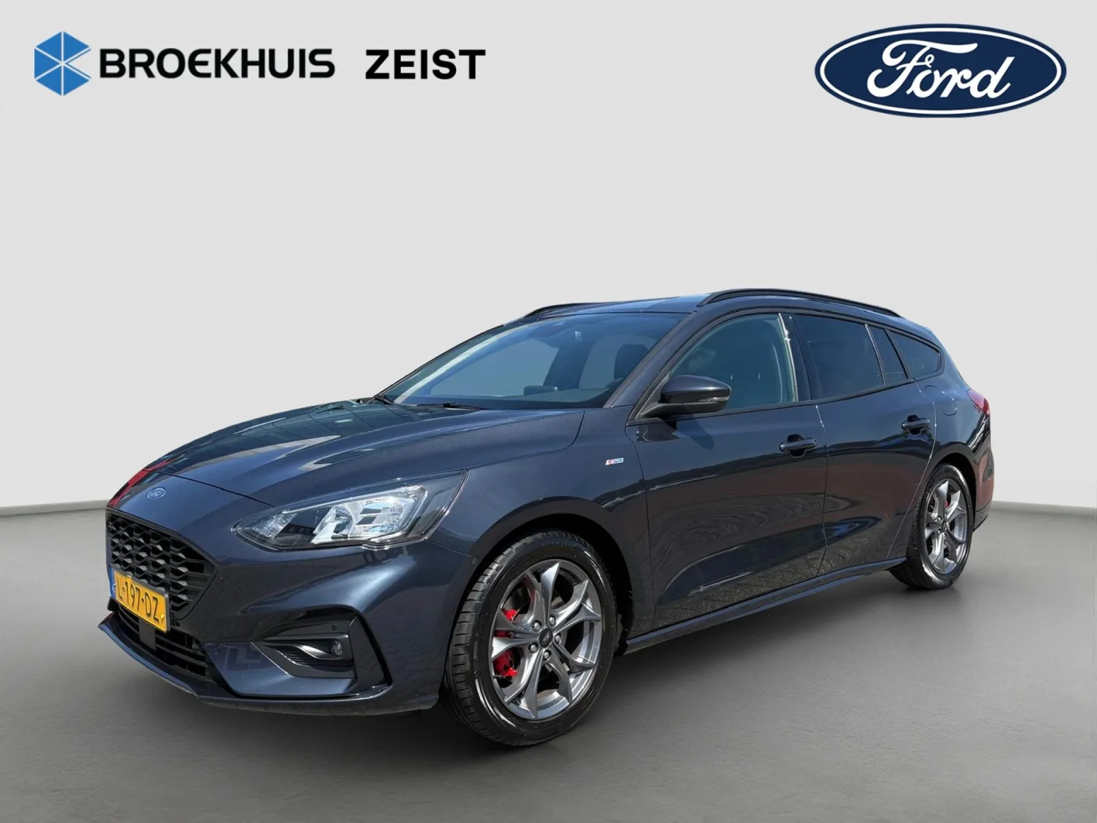 Ford Focus (2021) — foto 1