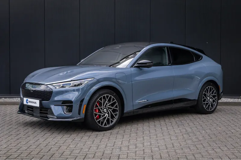 Ford Mustang Mach-E (2023)