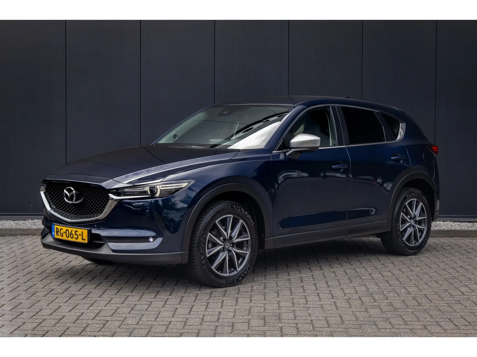 Mazda CX-5 (2017) — foto 1