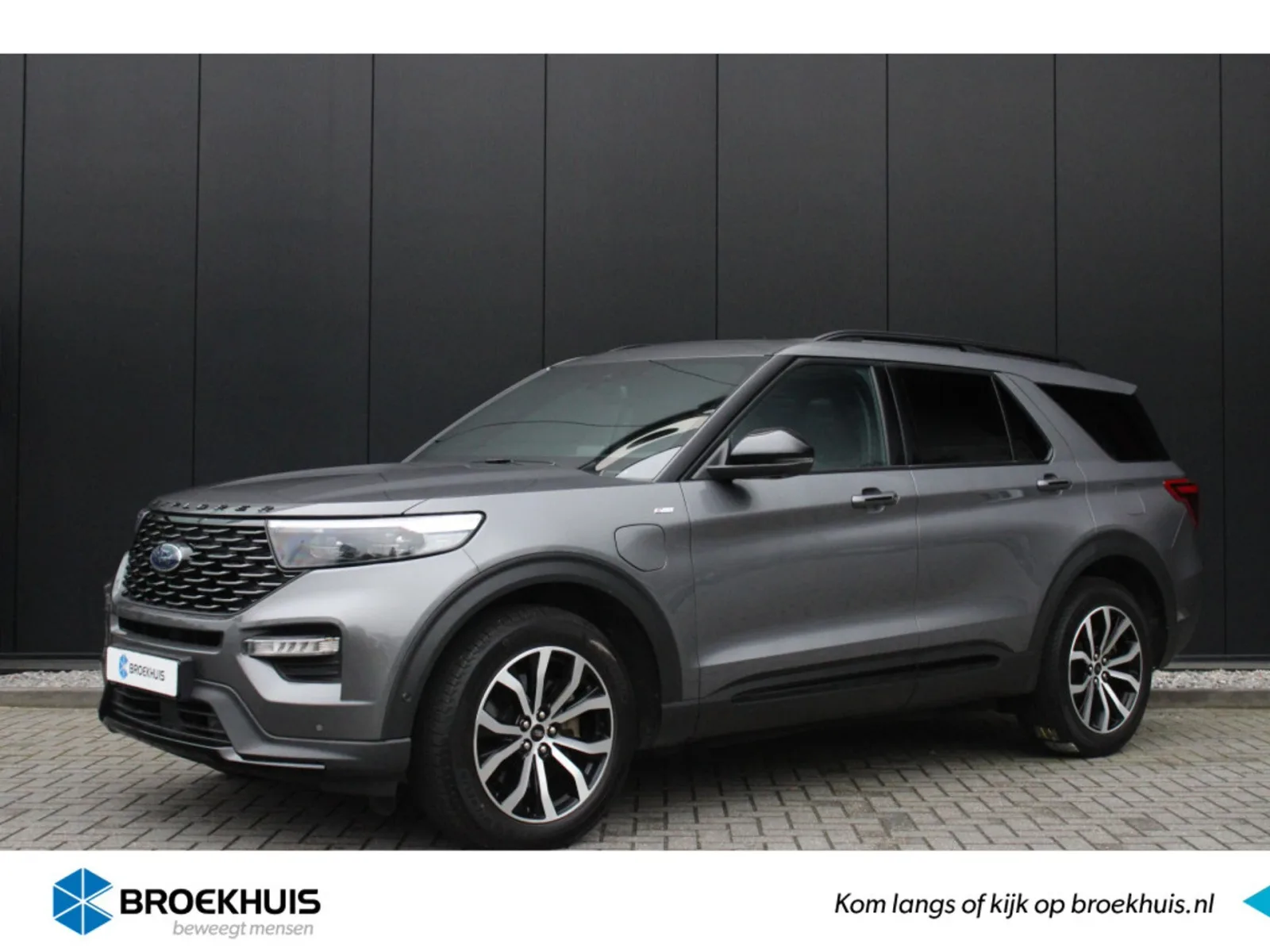 Ford Explorer (2021) — foto 1