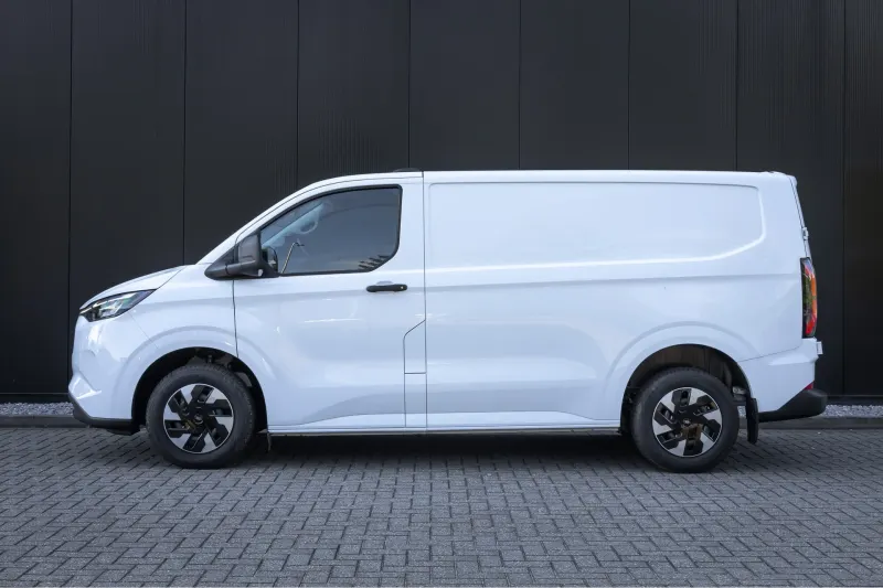 Ford E-Transit Custom (2026)