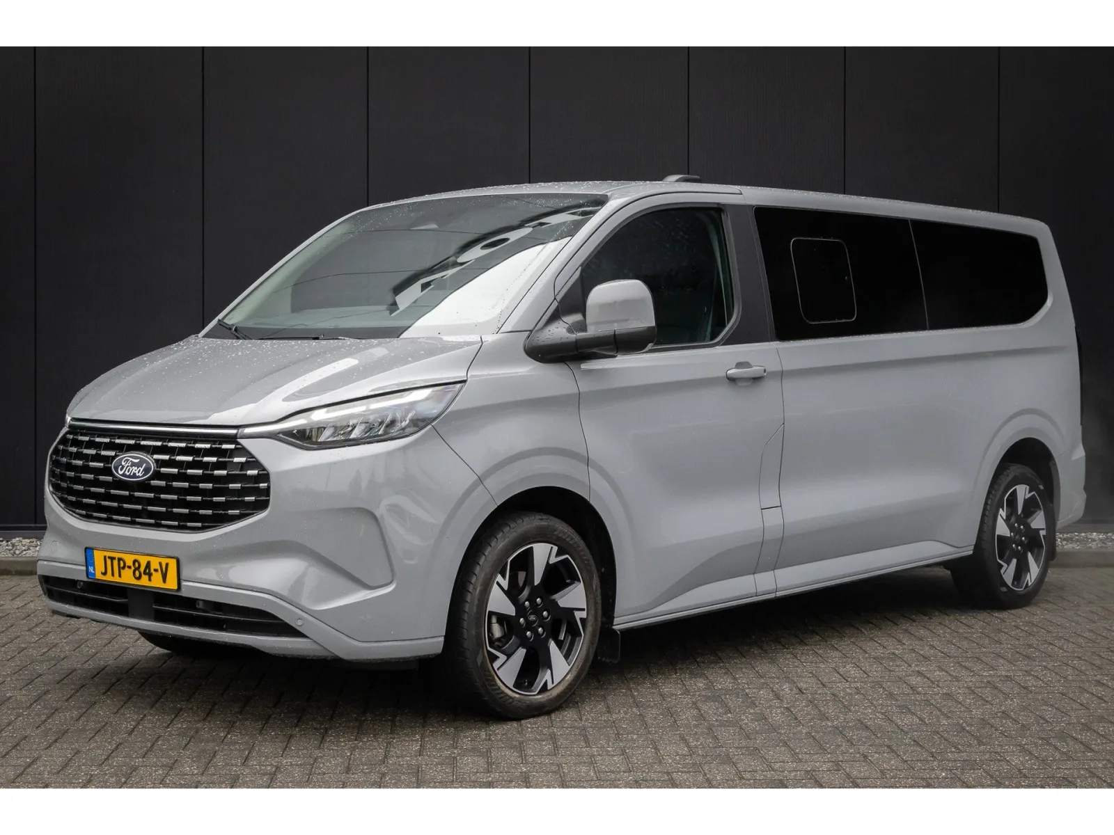Ford Transit Custom (2025) — foto 1