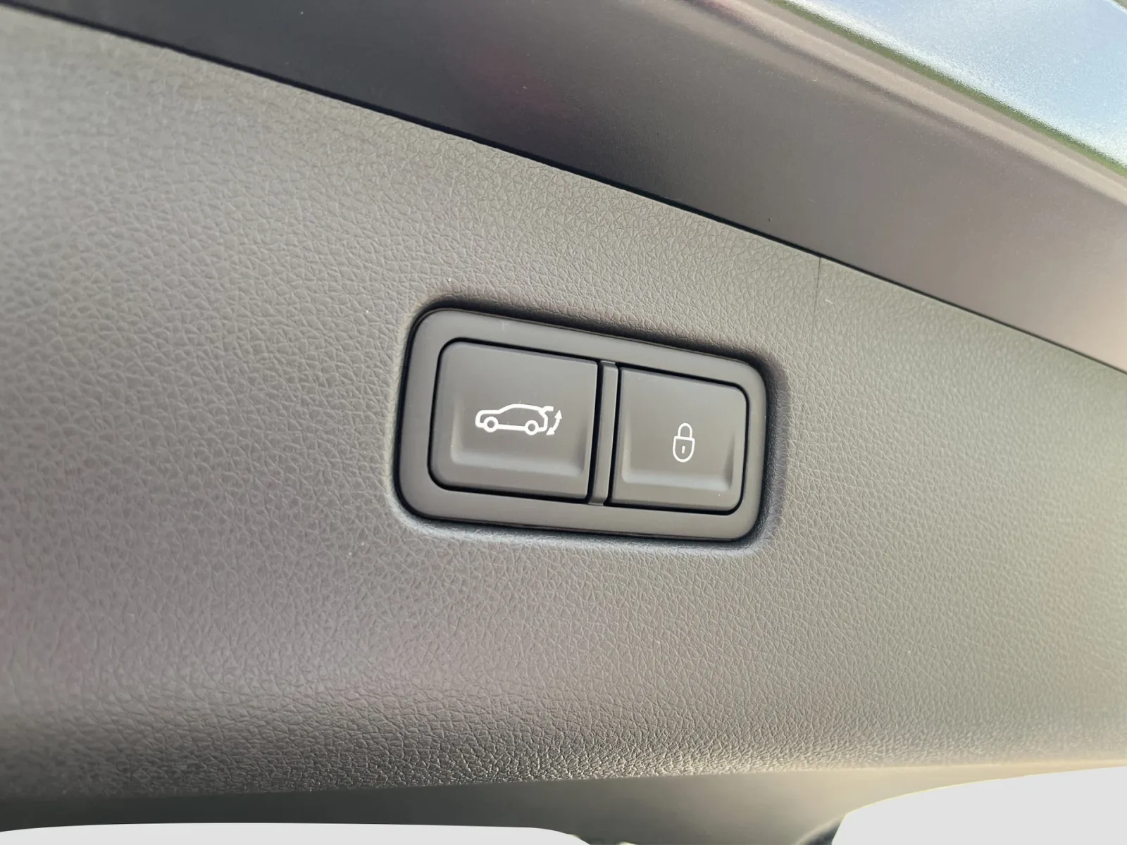 Genesis GV70 (2026) — foto 1
