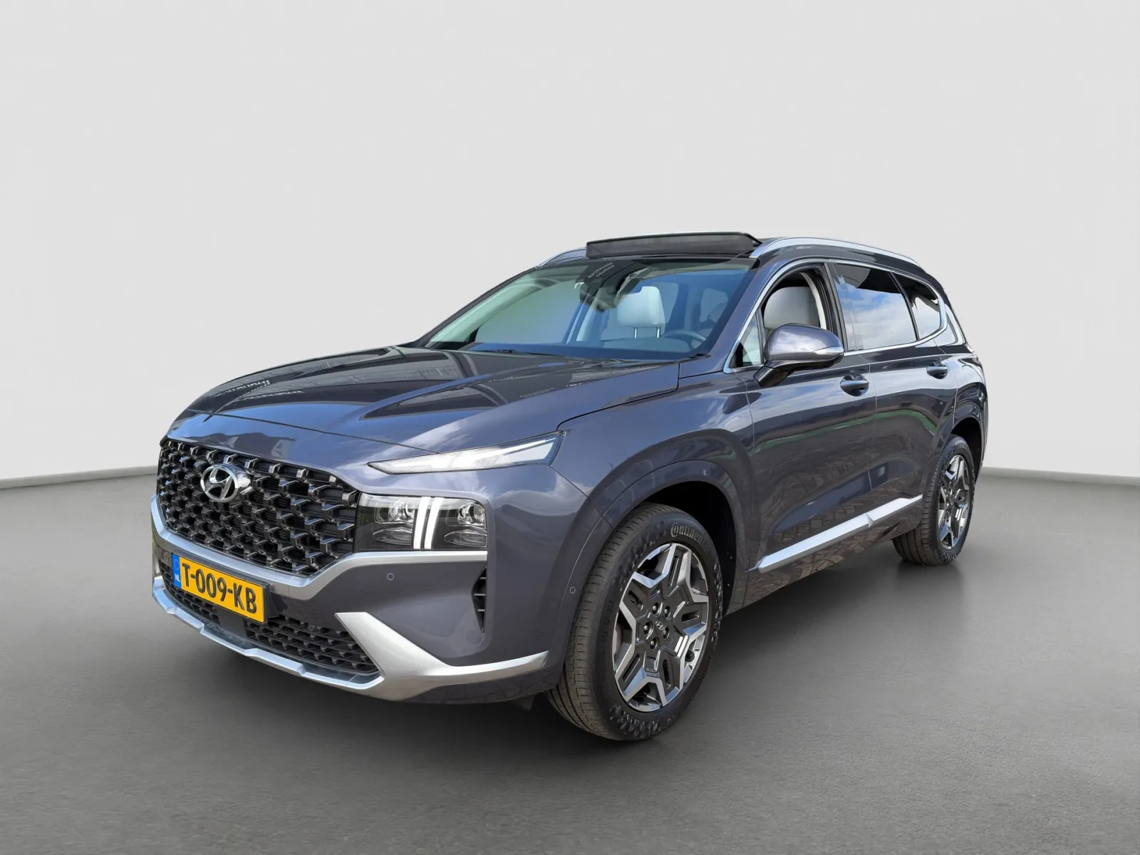 Hyundai Santa Fe (2023) — foto 1