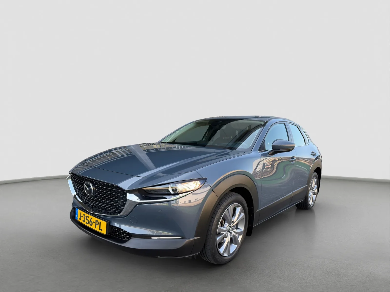 Mazda CX-30 (2020) — foto 1
