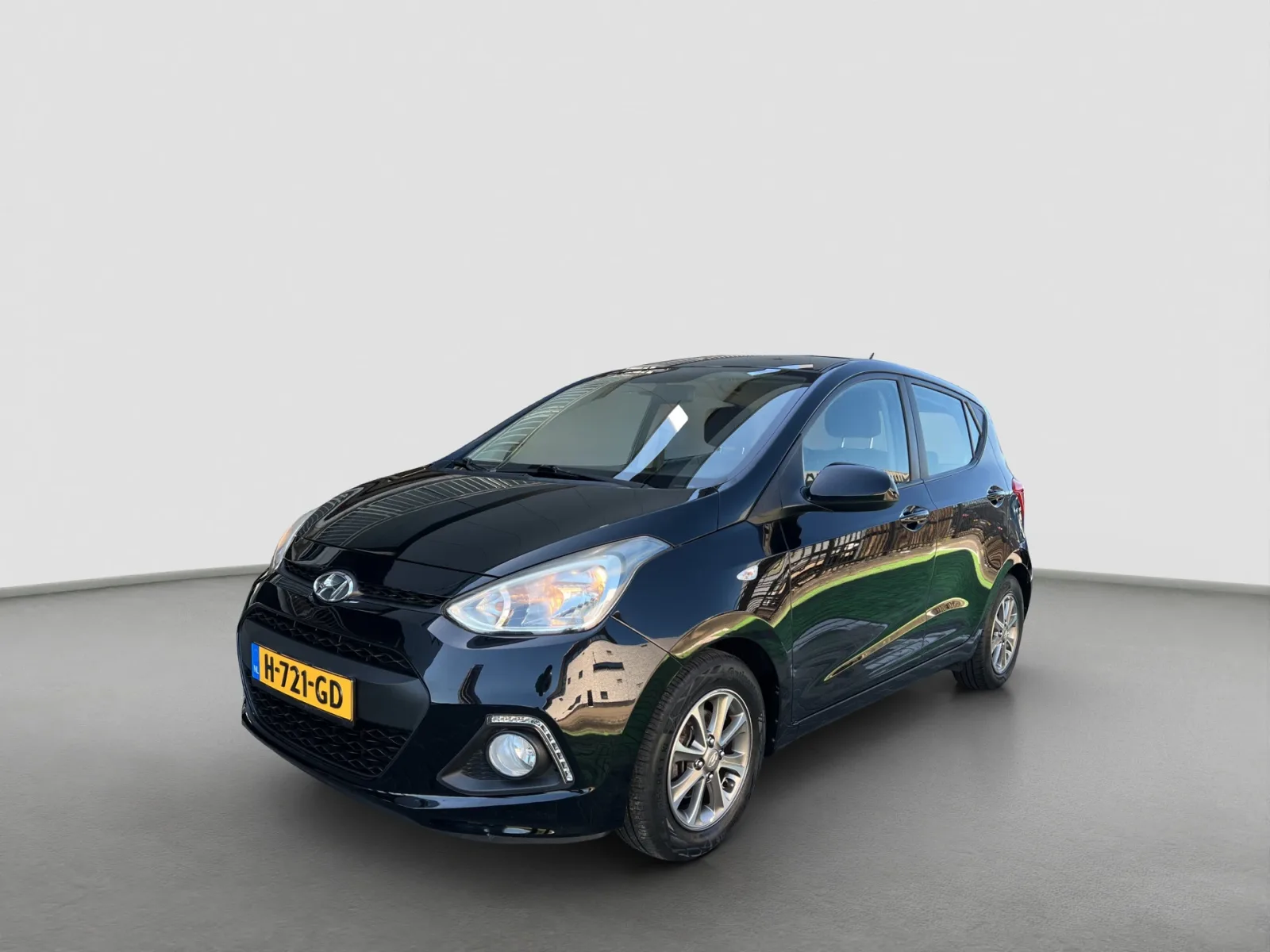 Hyundai i10 (2015) — foto 1