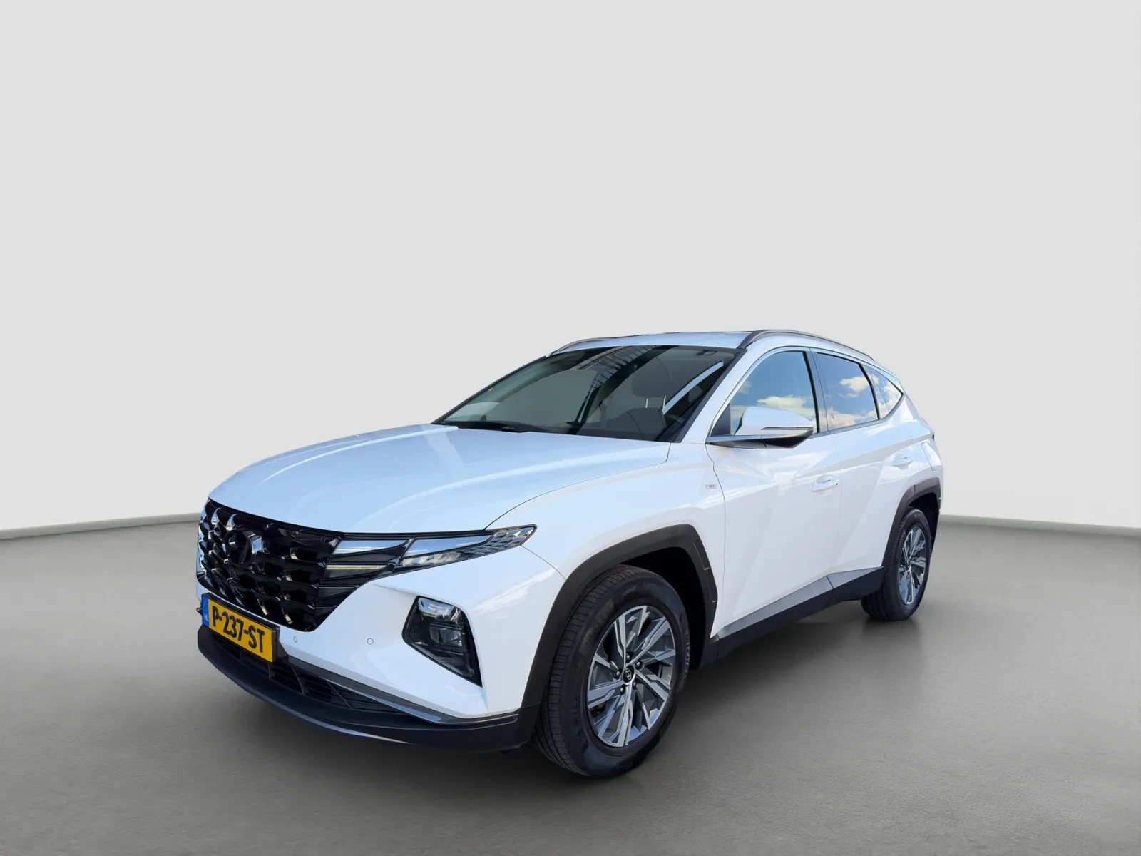 Hyundai Tucson (2022) — foto 1