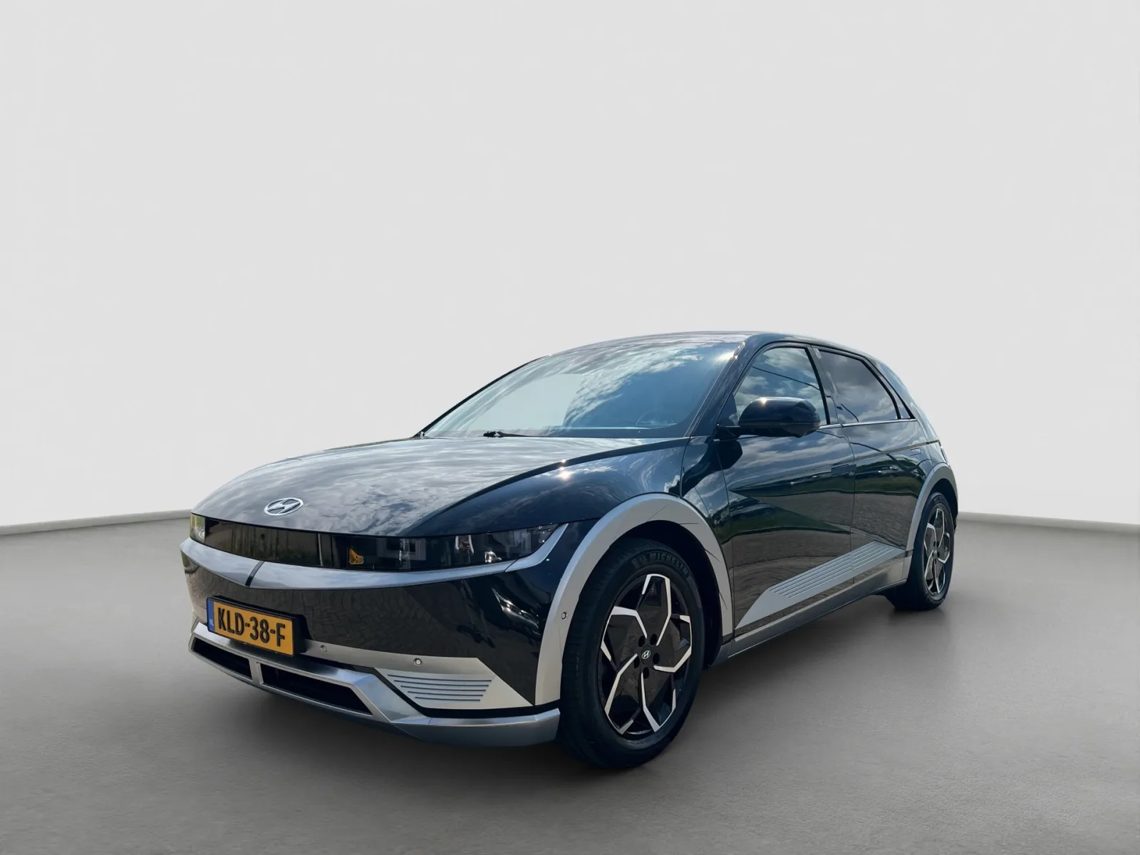 Hyundai Ioniq 5 (2023) — foto 1