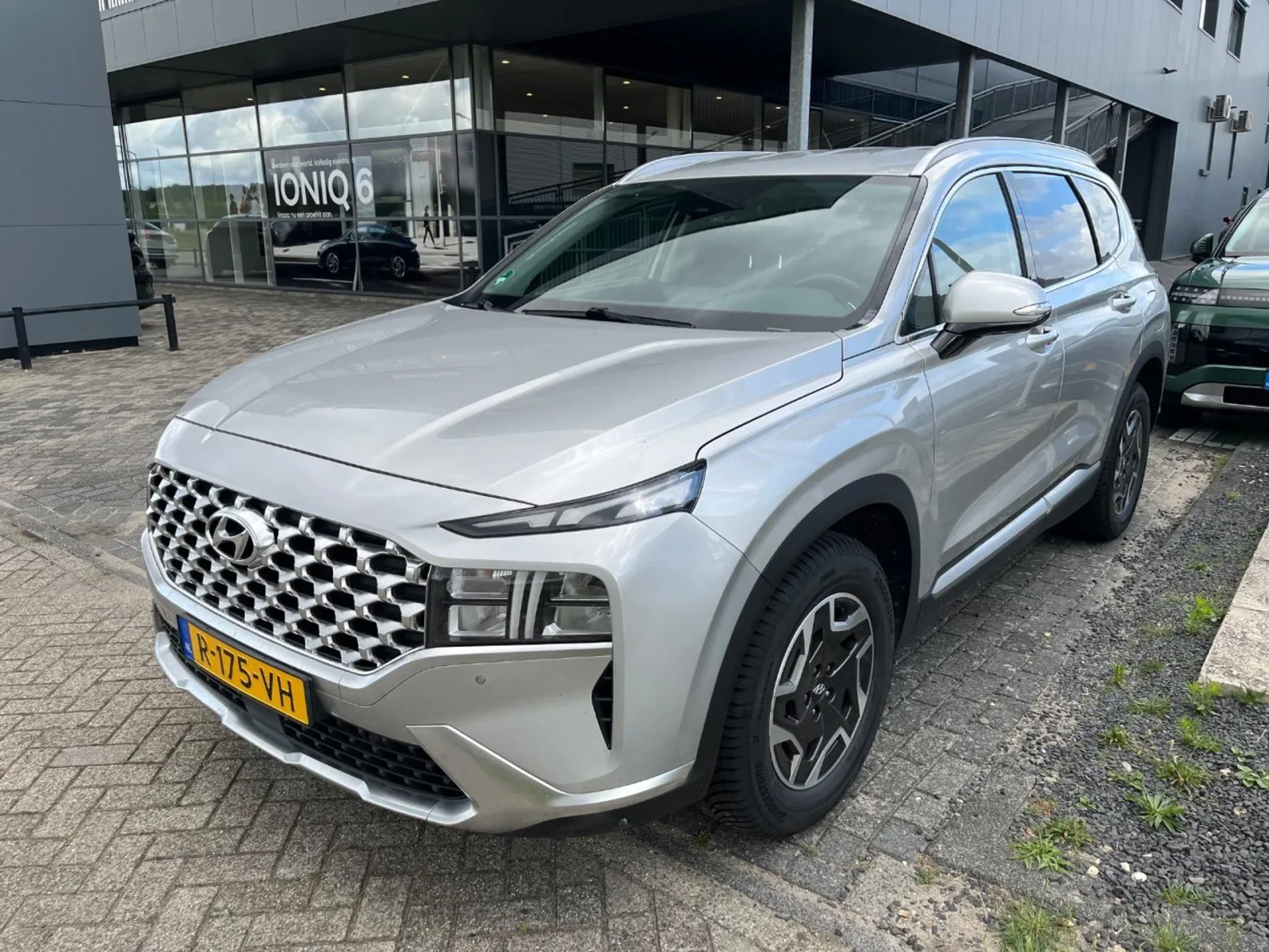 Hyundai Santa Fe (2022) — foto 1