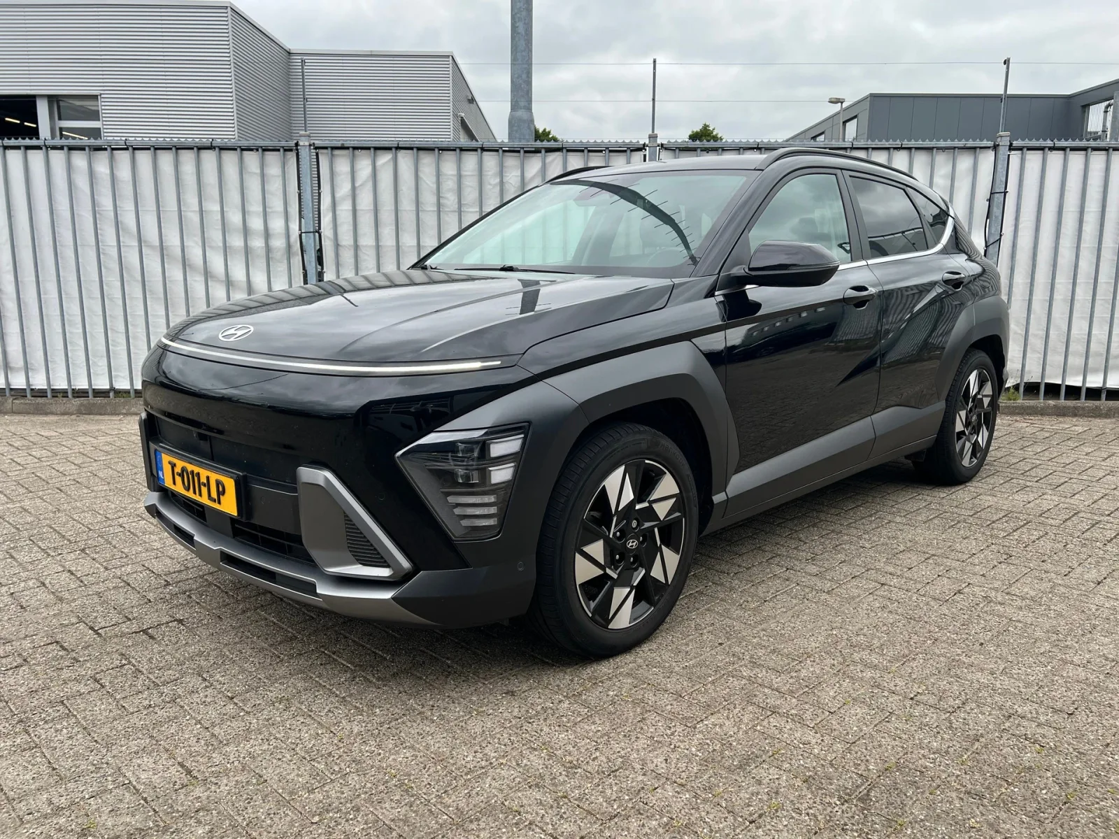 Hyundai Kona (2023) — foto 1