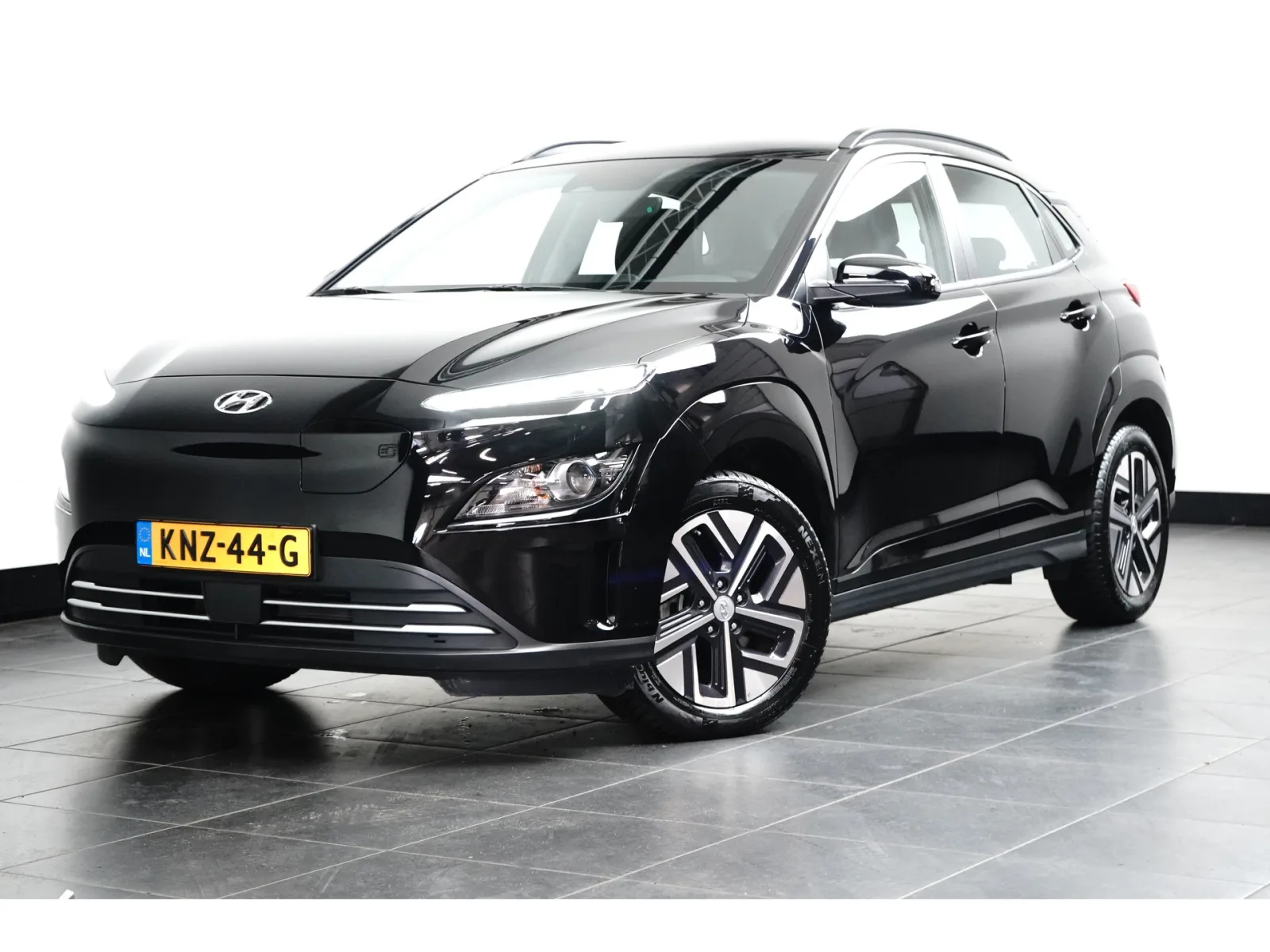 Hyundai Kona (2022) — foto 1