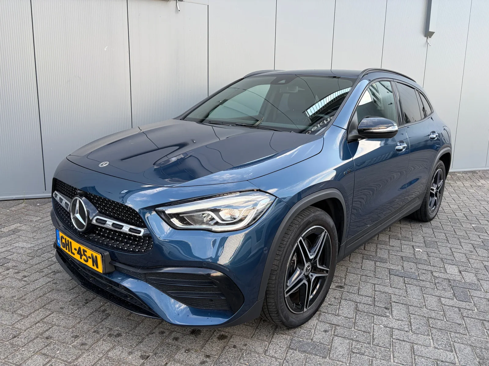 Mercedes-Benz GLA-Klasse (2020) — foto 1