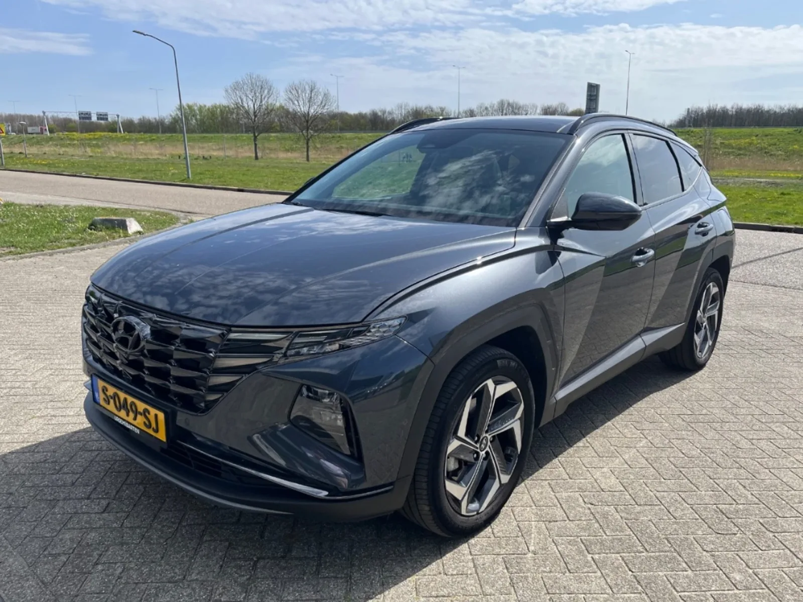 Hyundai Tucson (2023) — foto 1