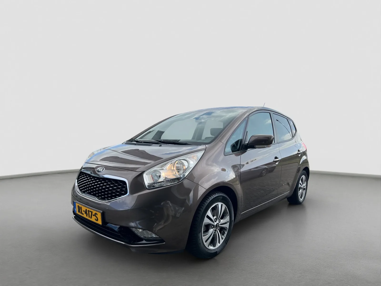 Kia Venga (2018) — foto 1