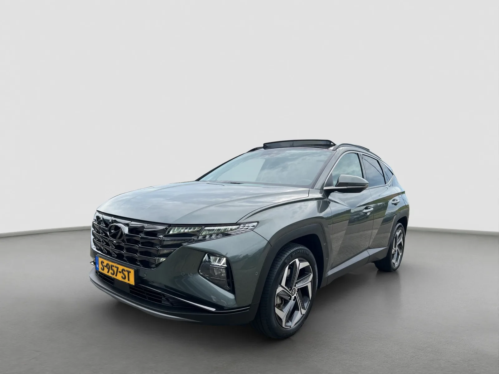 Hyundai Tucson (2023) — foto 1