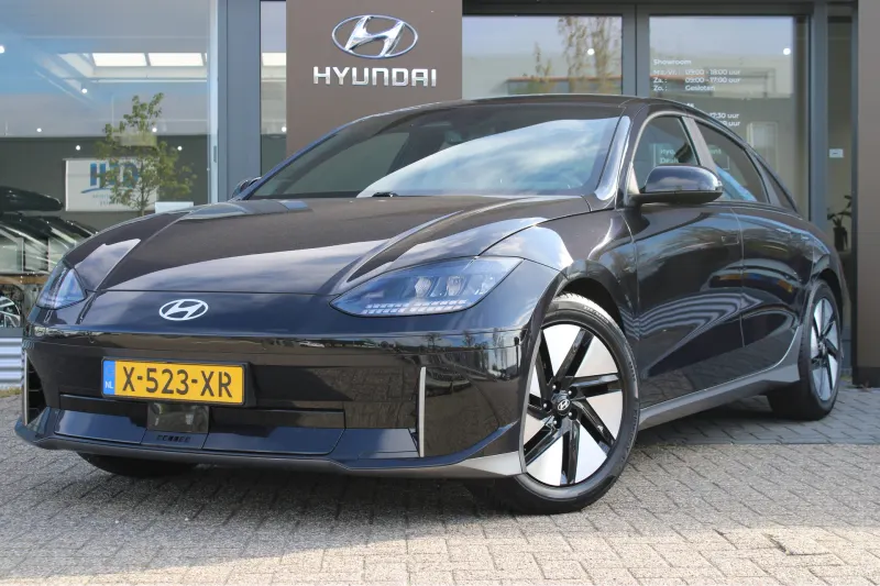 Hyundai Ioniq 6 (2024)