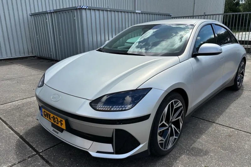 Hyundai Ioniq 6 (2024)