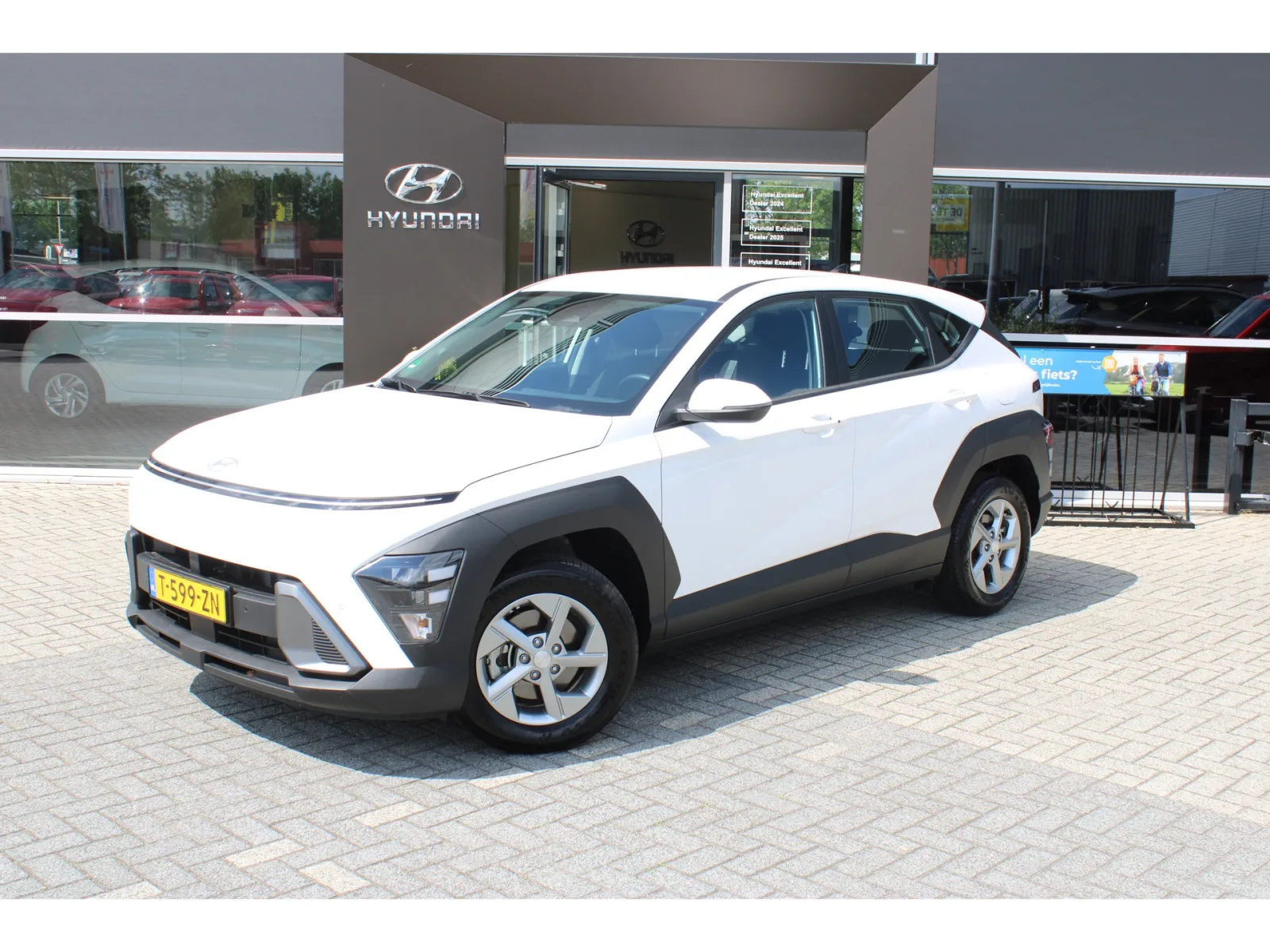 Hyundai Kona (2023) — foto 1
