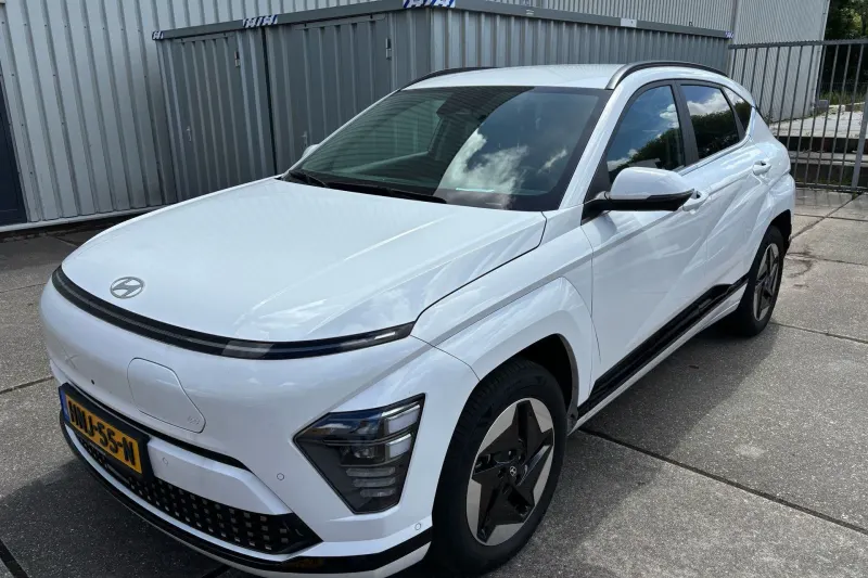 Hyundai Kona Electric (2025)