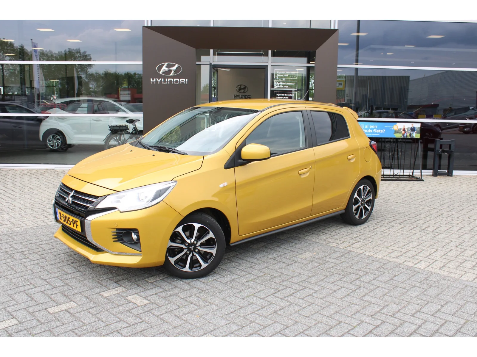 Mitsubishi Space Star (2024) — foto 1