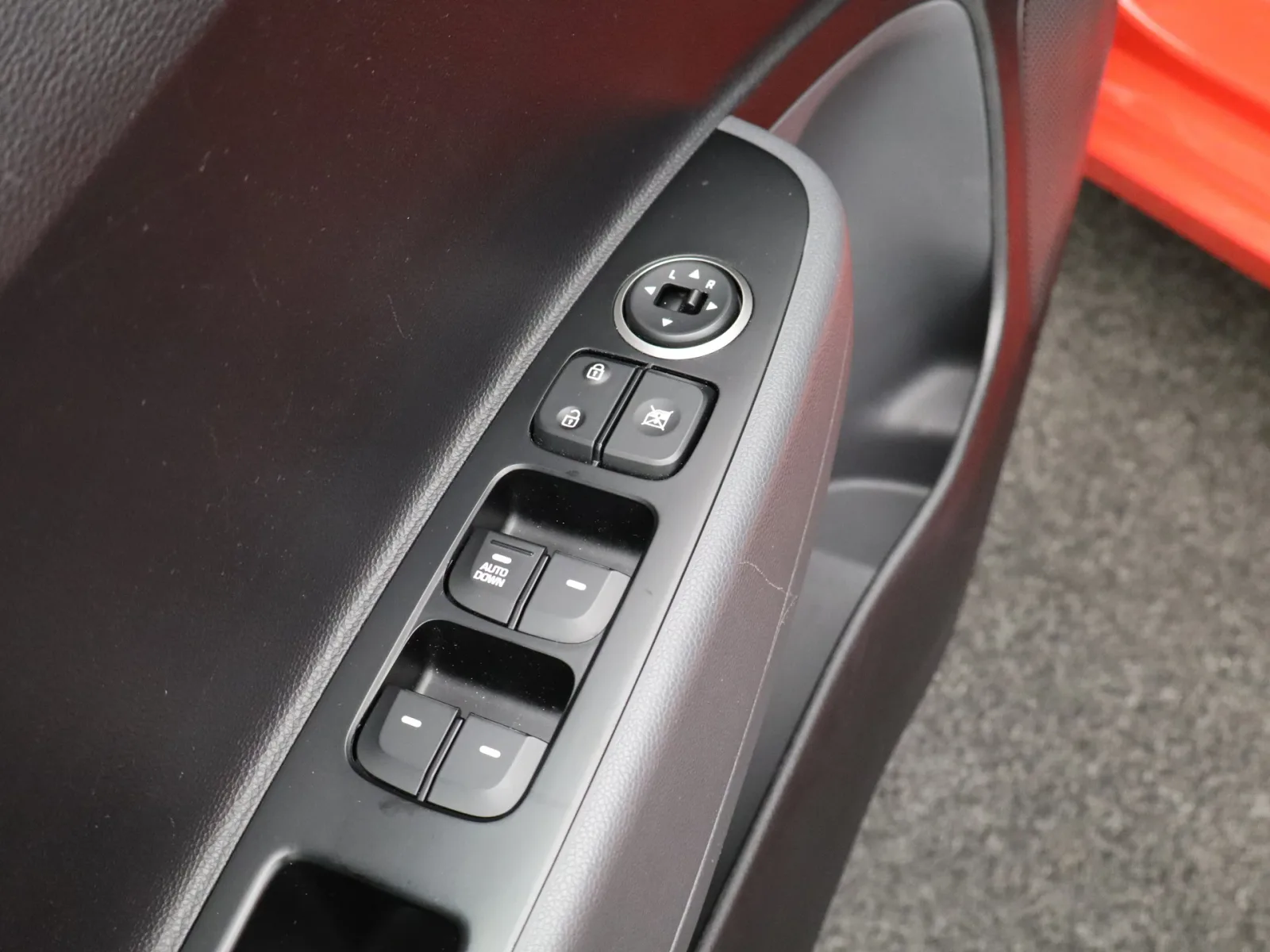 Hyundai i10 (2019) — foto 1