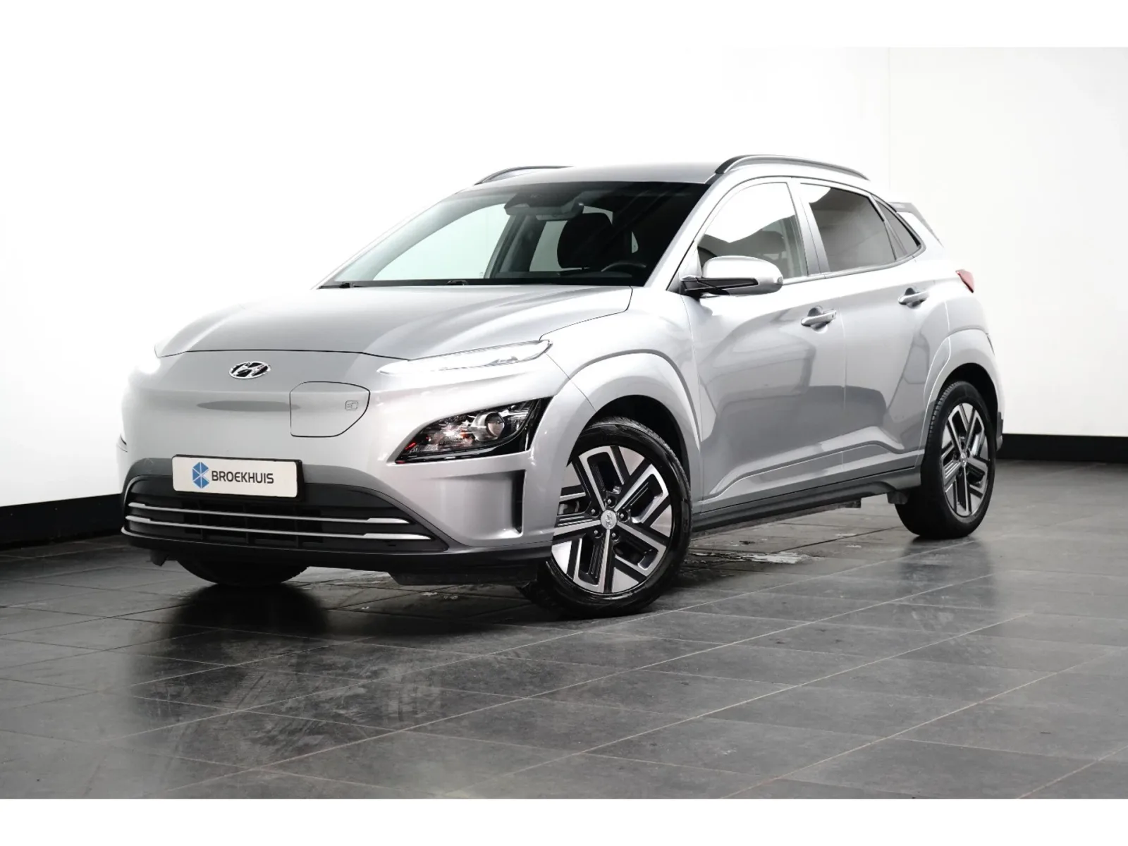 Hyundai Kona (2023) — foto 1