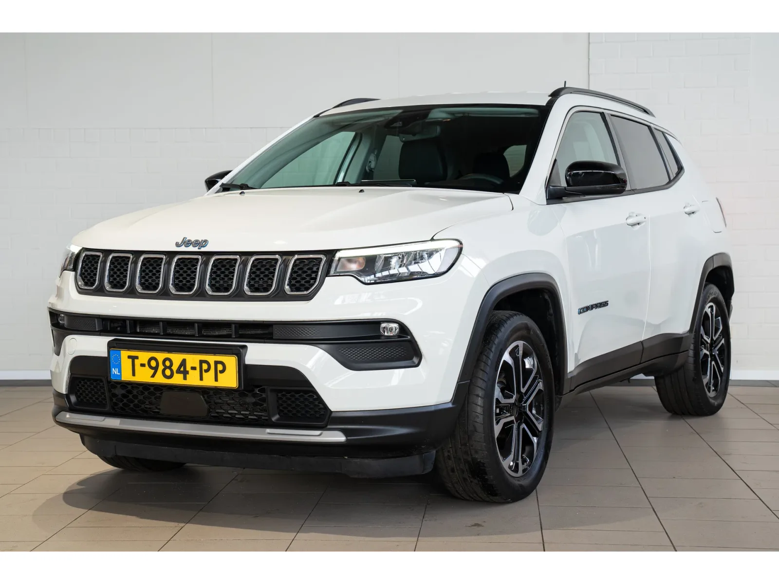 Jeep Compass (2023) — foto 1