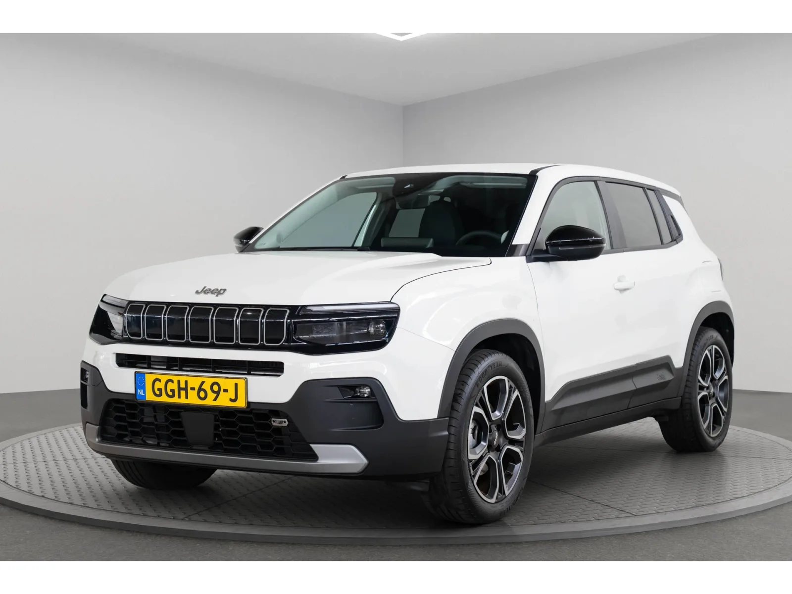 Jeep Avenger (2024) — foto 1