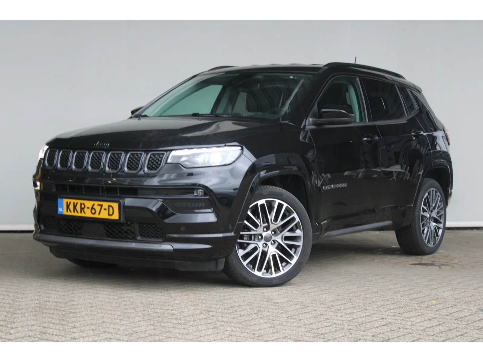 Jeep Compass (2025) — foto 1