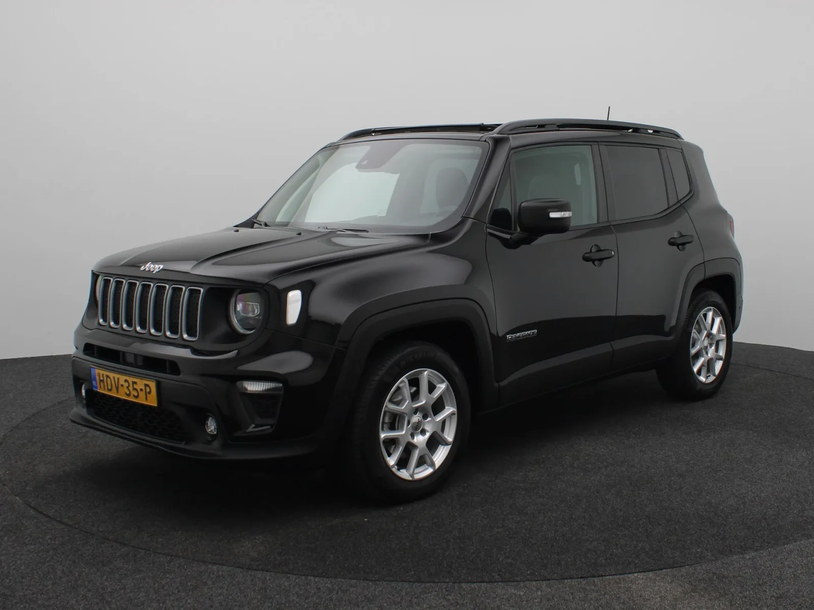 Jeep Renegade (2025) — foto 1