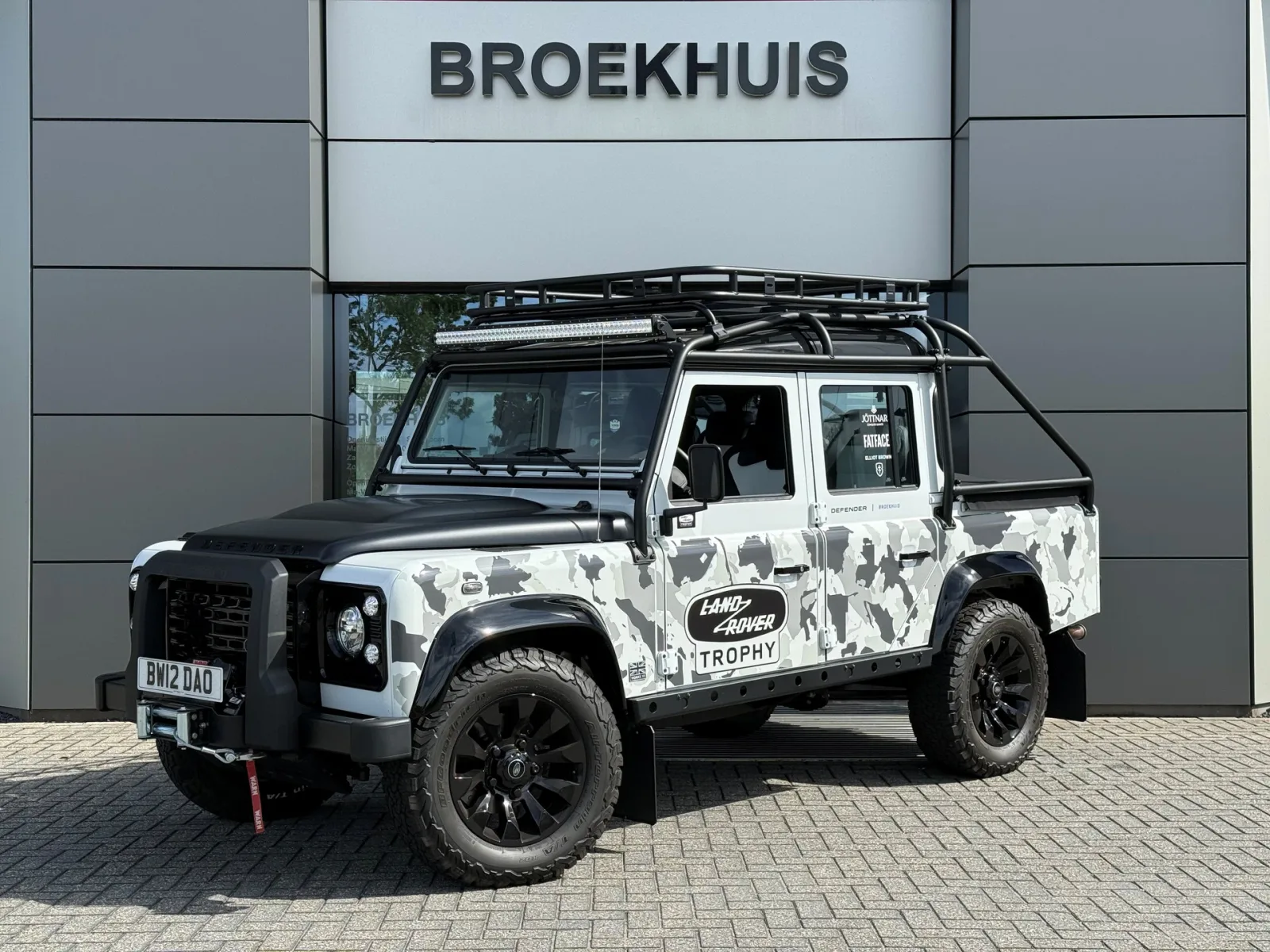 Land Rover Defender (2026) — foto 1