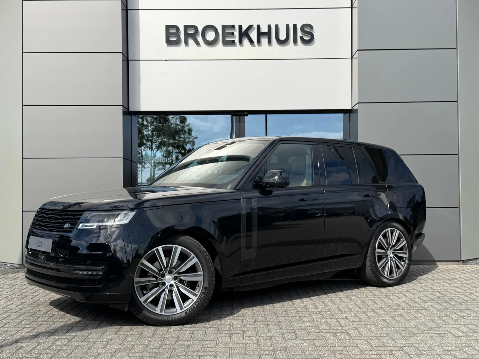 Land Rover Range Rover (2026) — foto 1