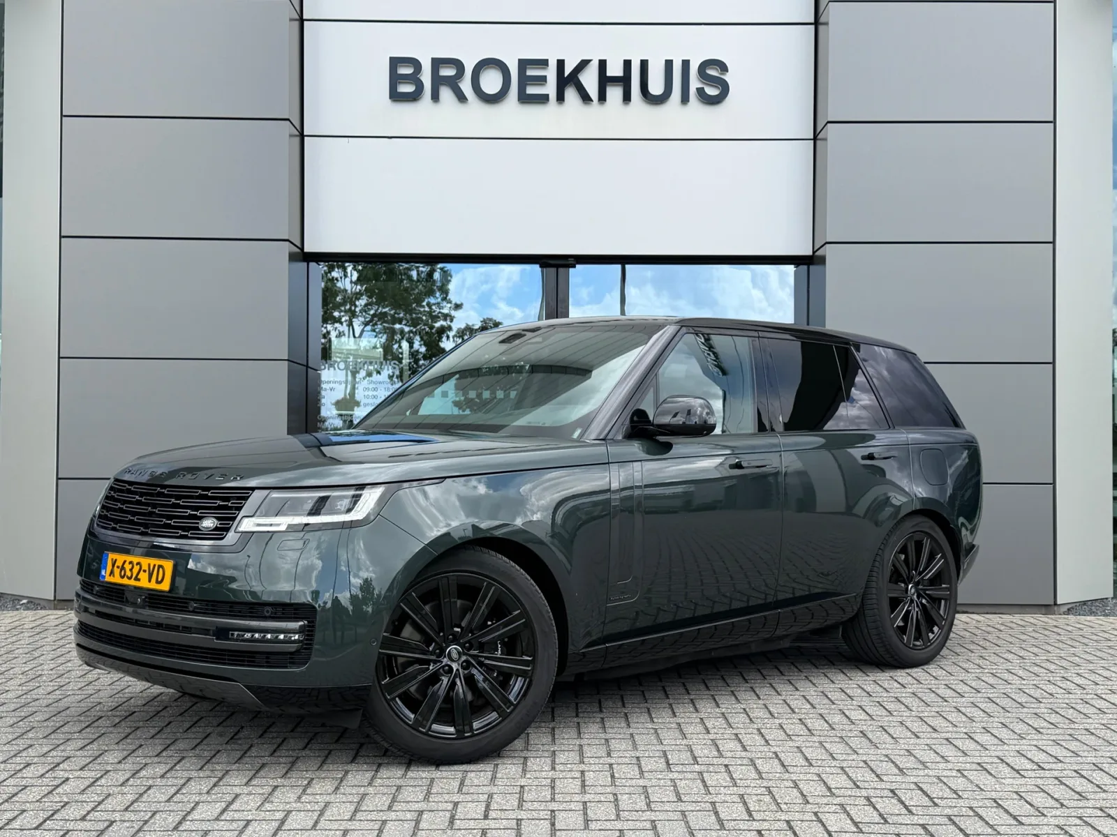 Land Rover Range Rover (2024) — foto 1