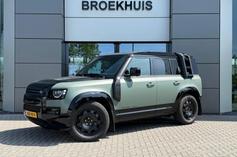 Land Rover Defender (2026)
