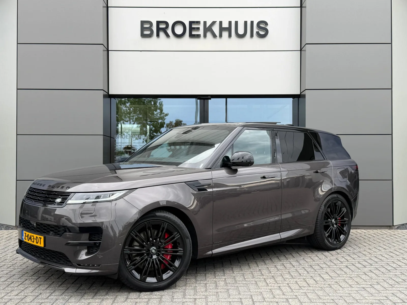 Land Rover Range Rover Sport (2023) — foto 1