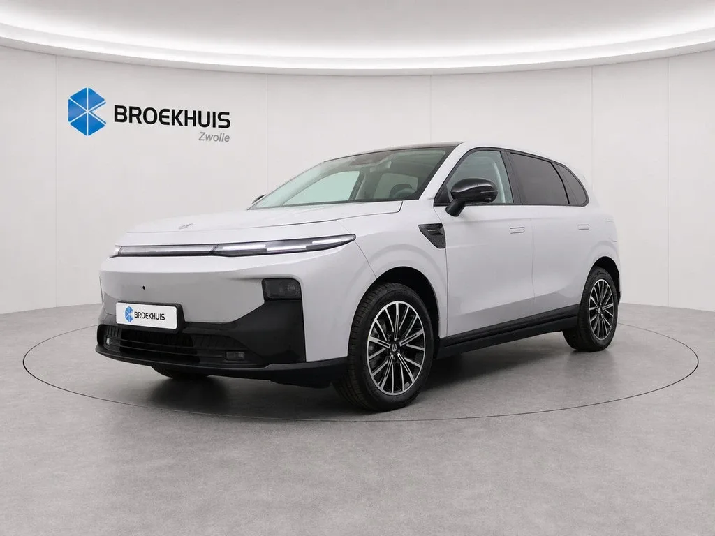 Leapmotor B10 (2026) — foto 1