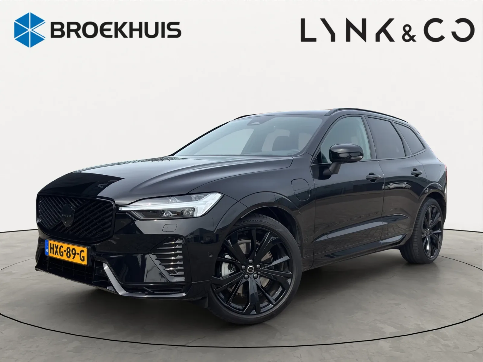 Volvo XC60 (2025) — foto 1