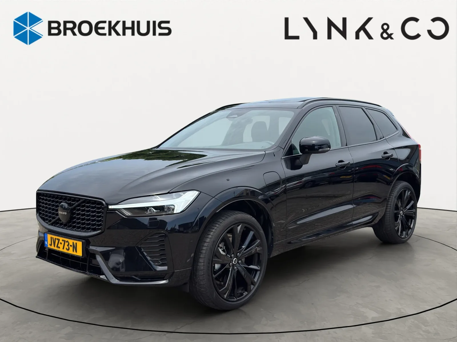 Volvo XC60 (2025) — foto 1