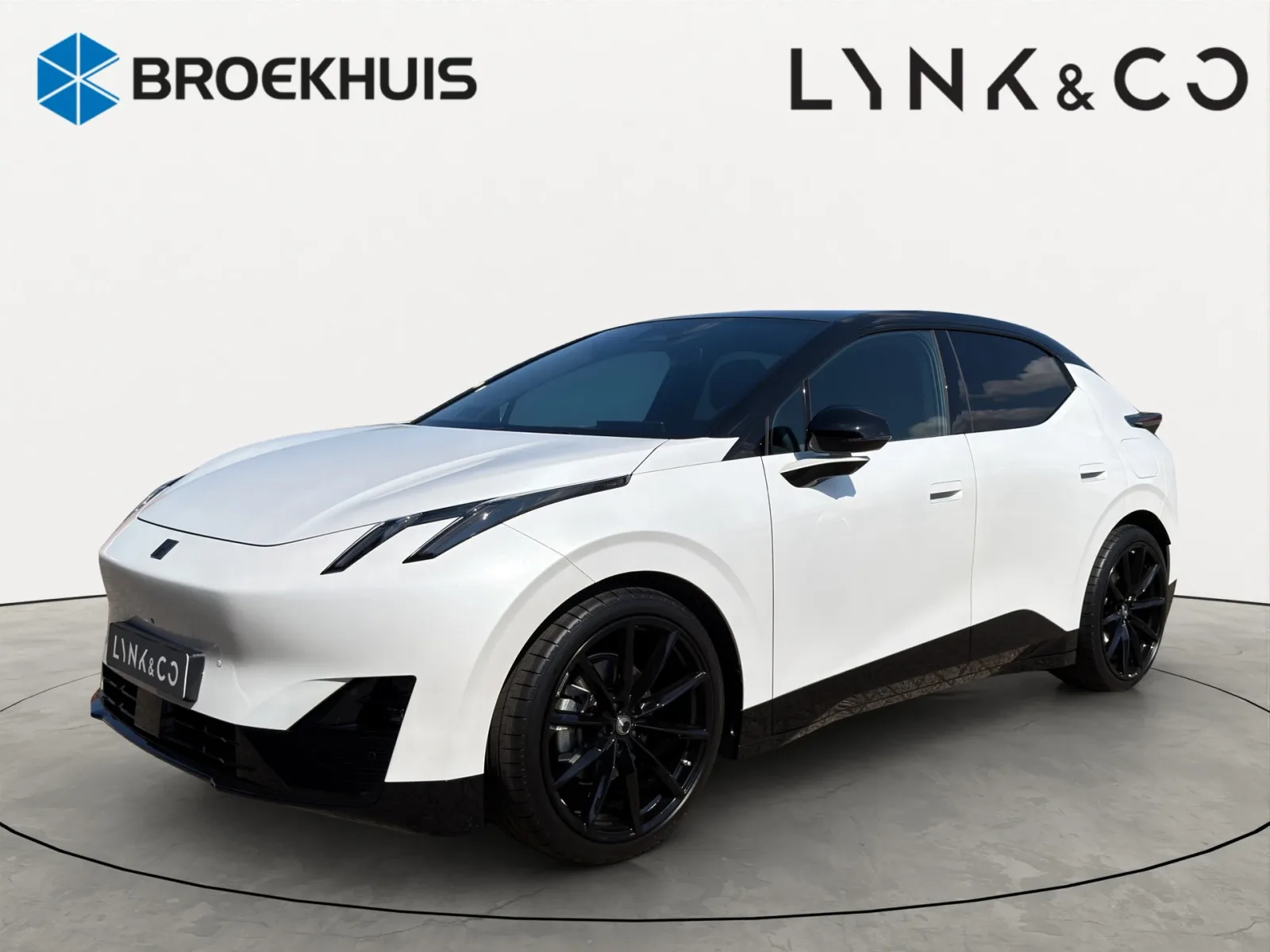 Lynk & Co 02 (2026) — foto 1