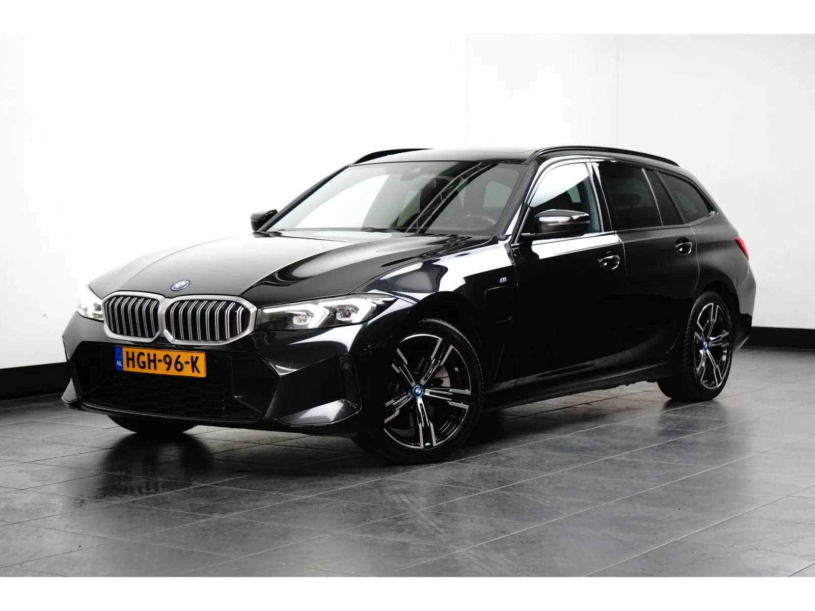BMW 3-Serie (2024) — foto 1