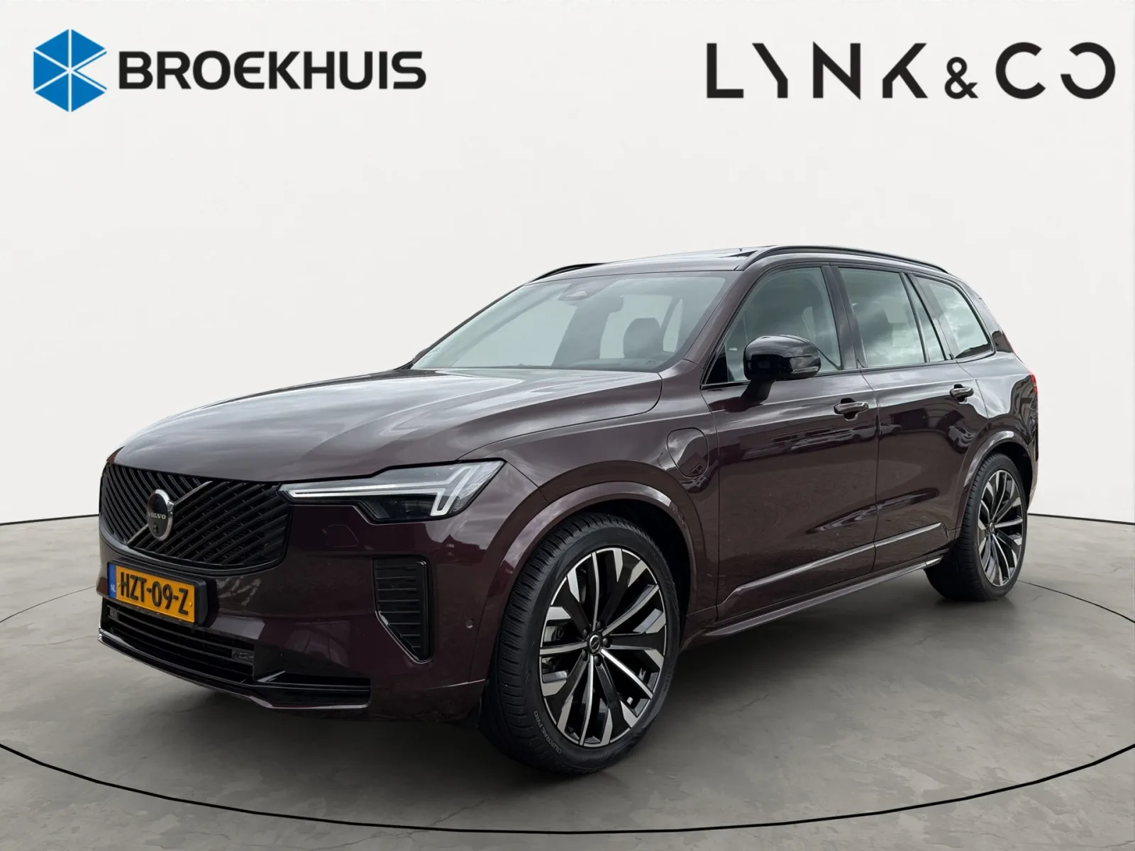 Volvo XC90 (2025) — foto 1