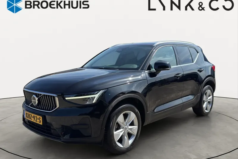 Volvo XC40 (2022)