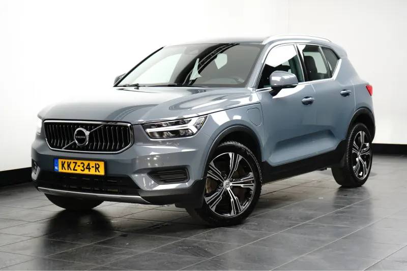 Volvo XC40 (2022)