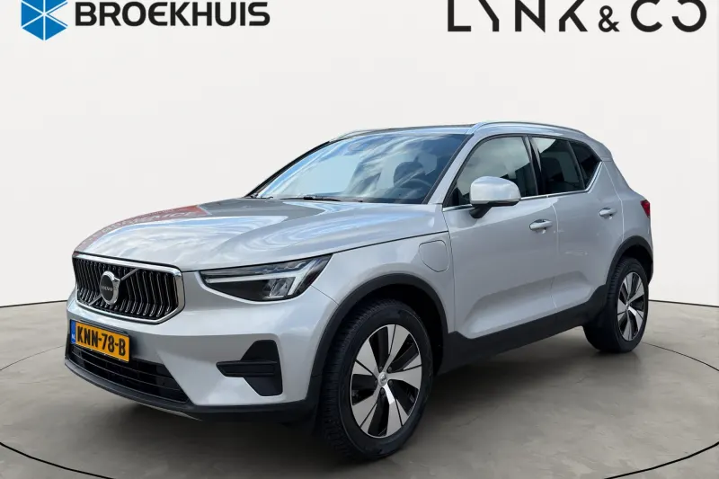 Volvo XC40 (2023)