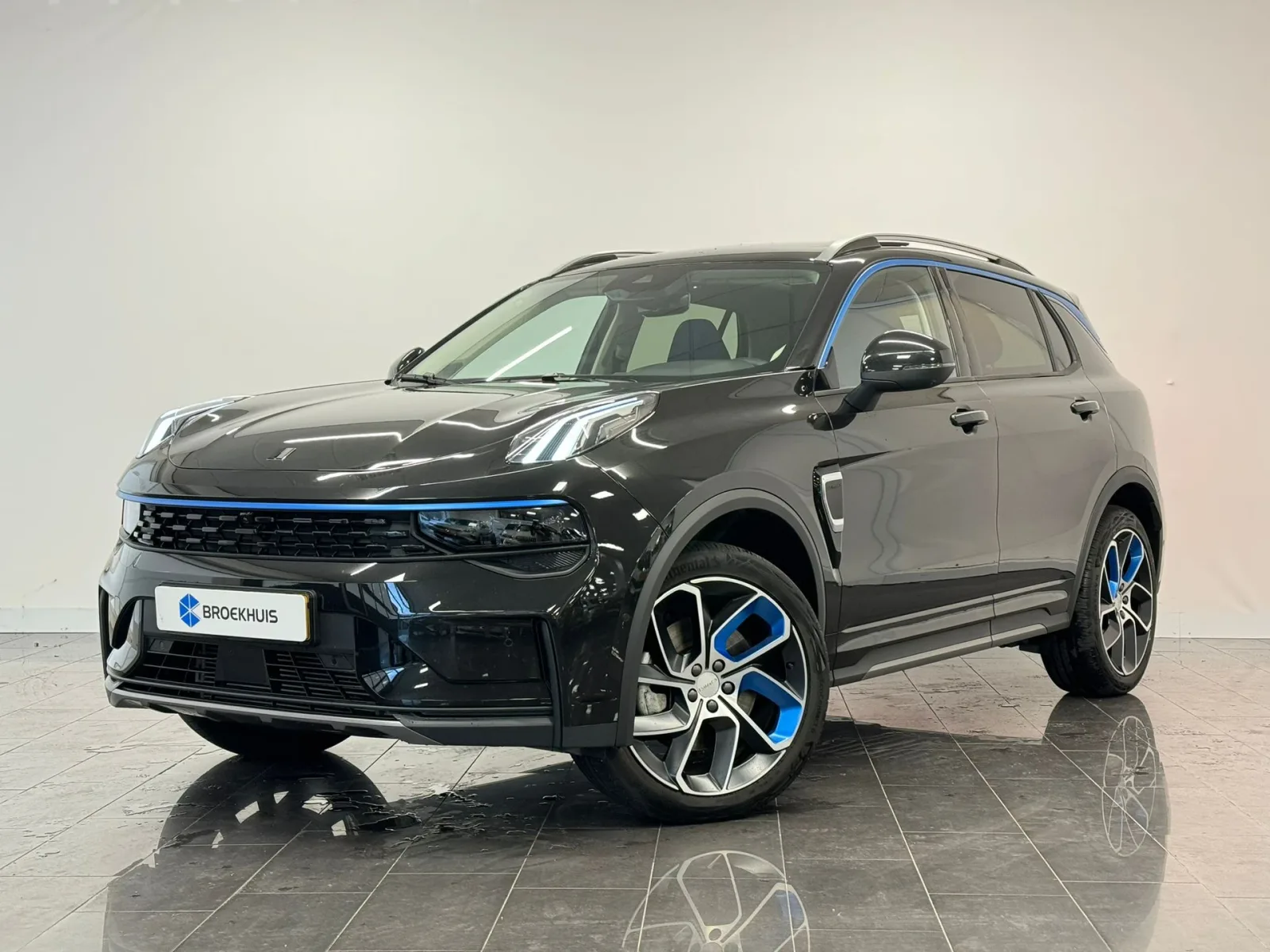 Lynk & Co 01 (2023) — foto 1