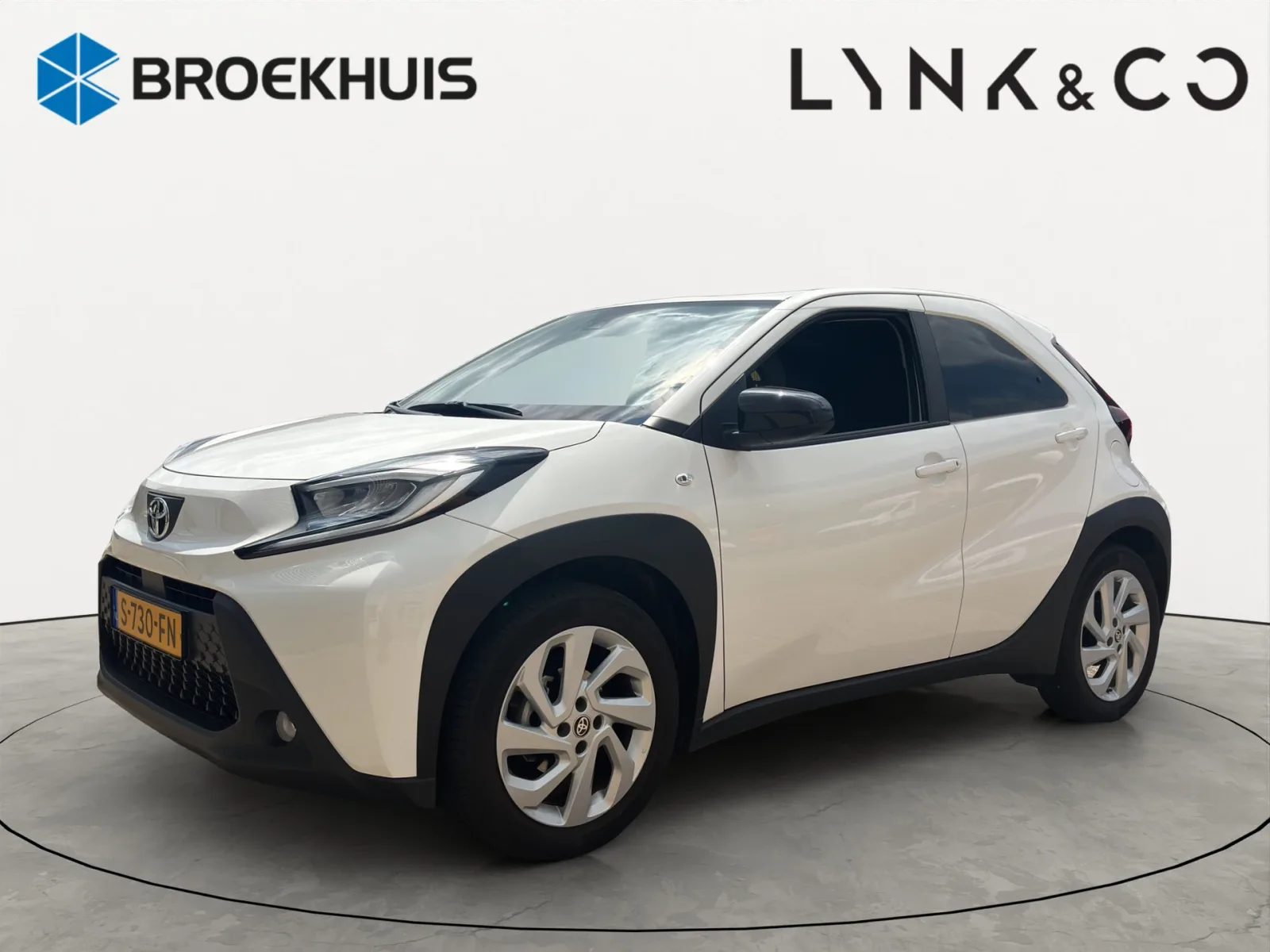 Toyota Aygo X (2023) — foto 1
