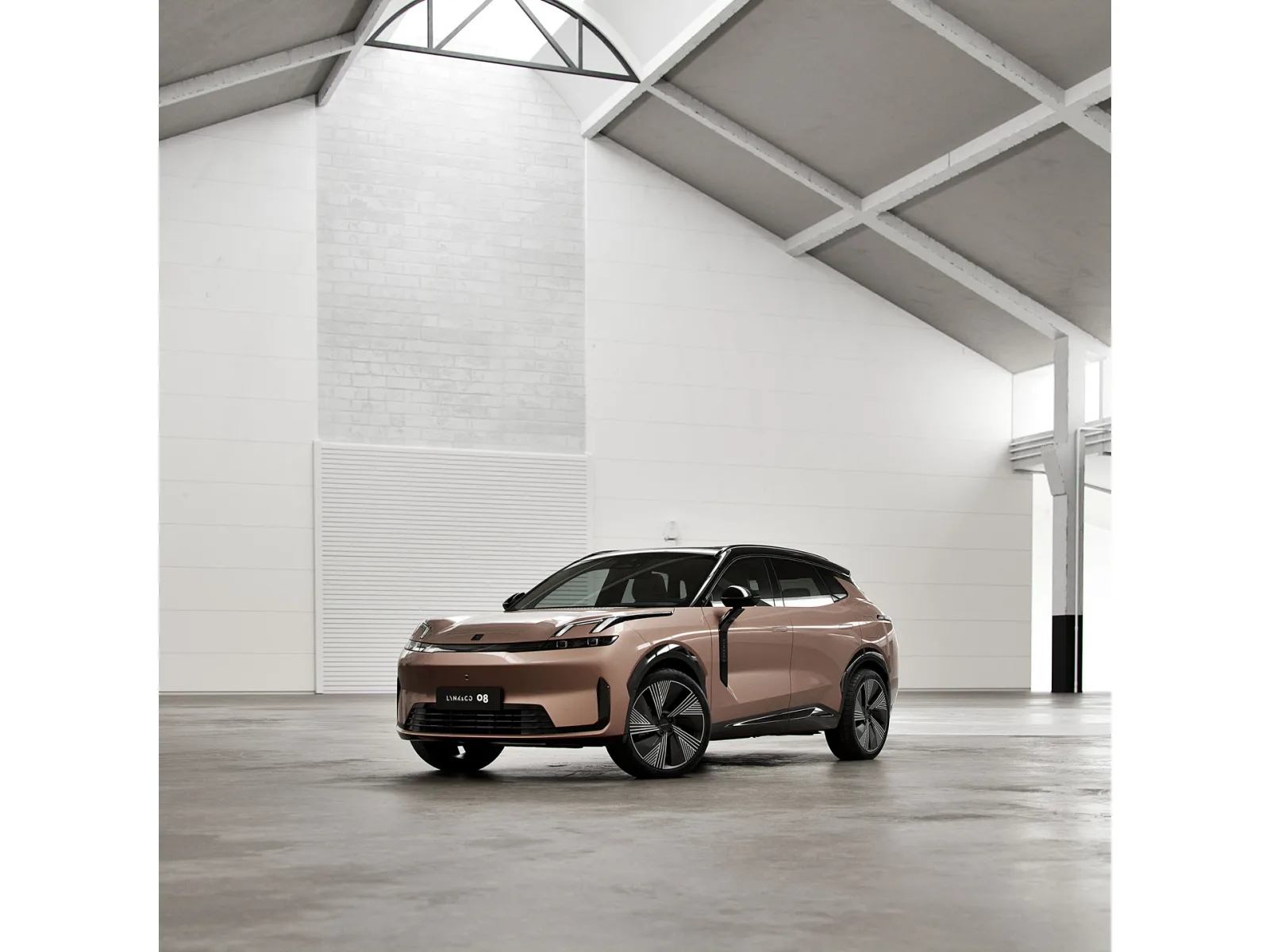Lynk & Co 08 (2026) — foto 1