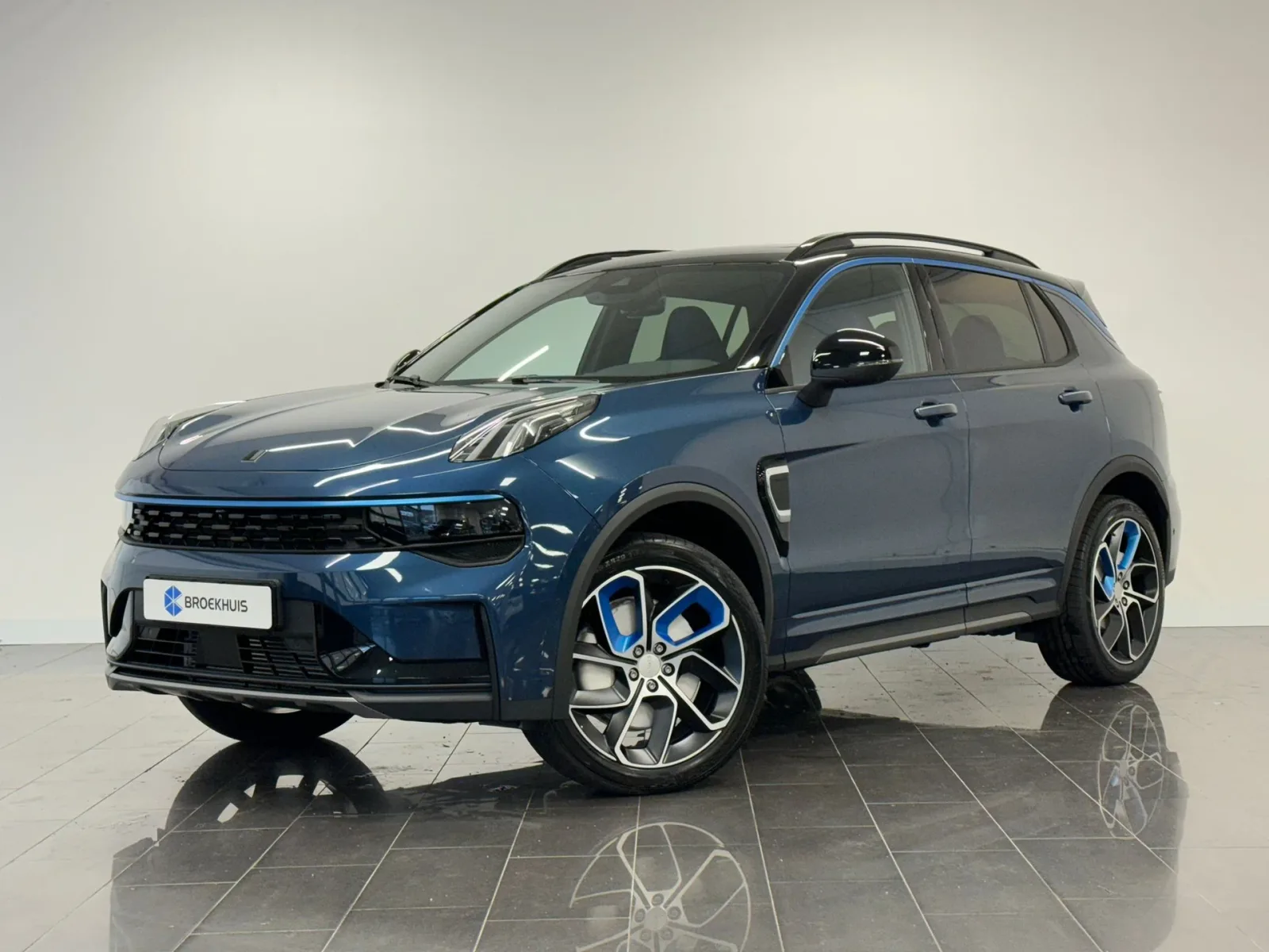 Lynk & Co 01 (2024) — foto 1